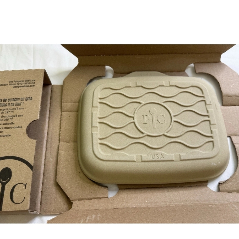 Pampered Chef Small Stone Bar Pan 100256 Toaster Oven Microwave Air Fryer NIB - Picture 3 of 5